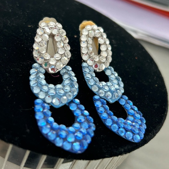 VINTAGE BELLINI 3 HALLOW DROP ROYAL BLUE, BLUE SKY, CLEAR SWAROFSKI CRYSTAL CLIP - Picture 3 of 11